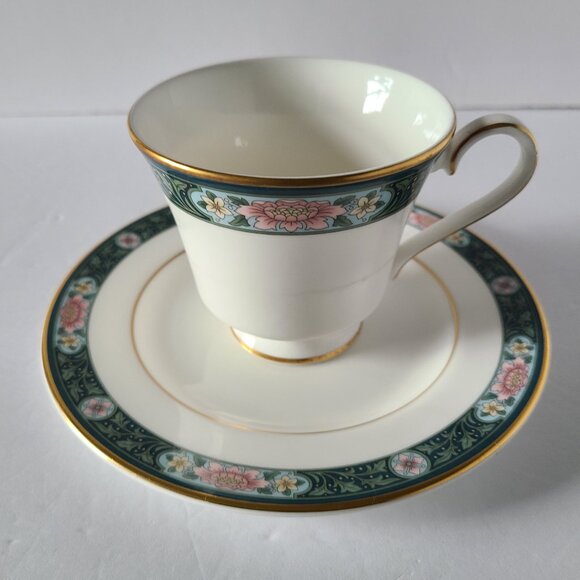 ROYAL DOULTON --HARTWELL -H 5227 -FOOTED CUP & SAUCER SET MINT CONDITION - Picture 8 of 10